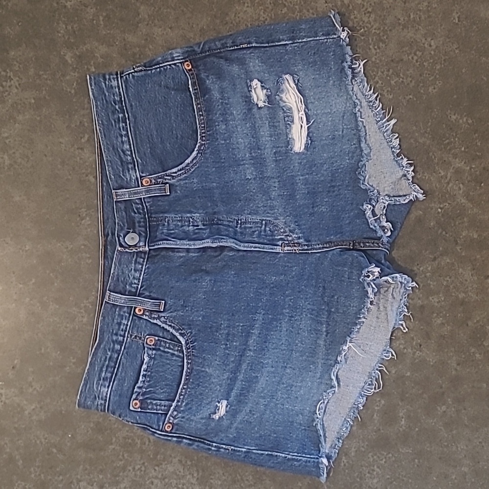 LEVIS 501 JEAN SHORTS